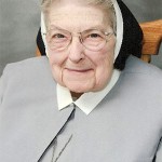 <!--:en-->Sister Mary Immaculee  <!--:--><!--:de-->Schwester Mary Immaculee<!--:--><!--:pt-->Irmã Mary Immaculee <!--:--><!--:ko-->메리 이마큘레 수녀<!--:-->