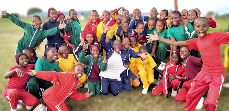 Dia do Esporte na Escola Notre Dame, Kiomboi, Tanzânia